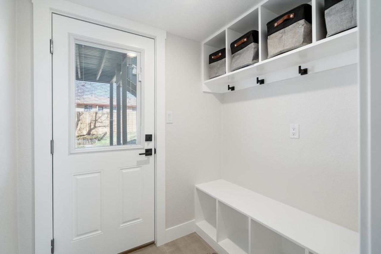 @ Marbella - Spacious And Modern Home In Arvada Exterior photo