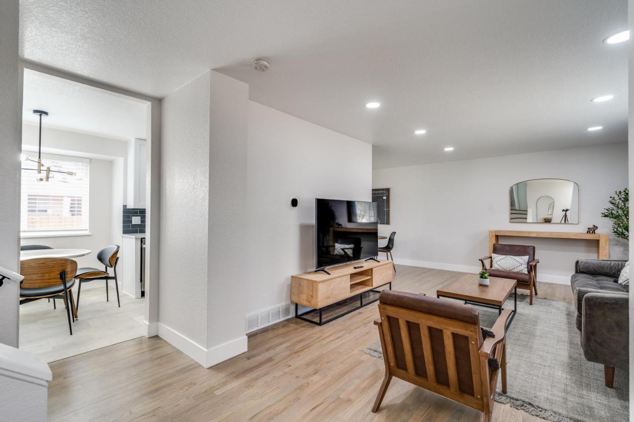@ Marbella - Spacious And Modern Home In Arvada Exterior photo