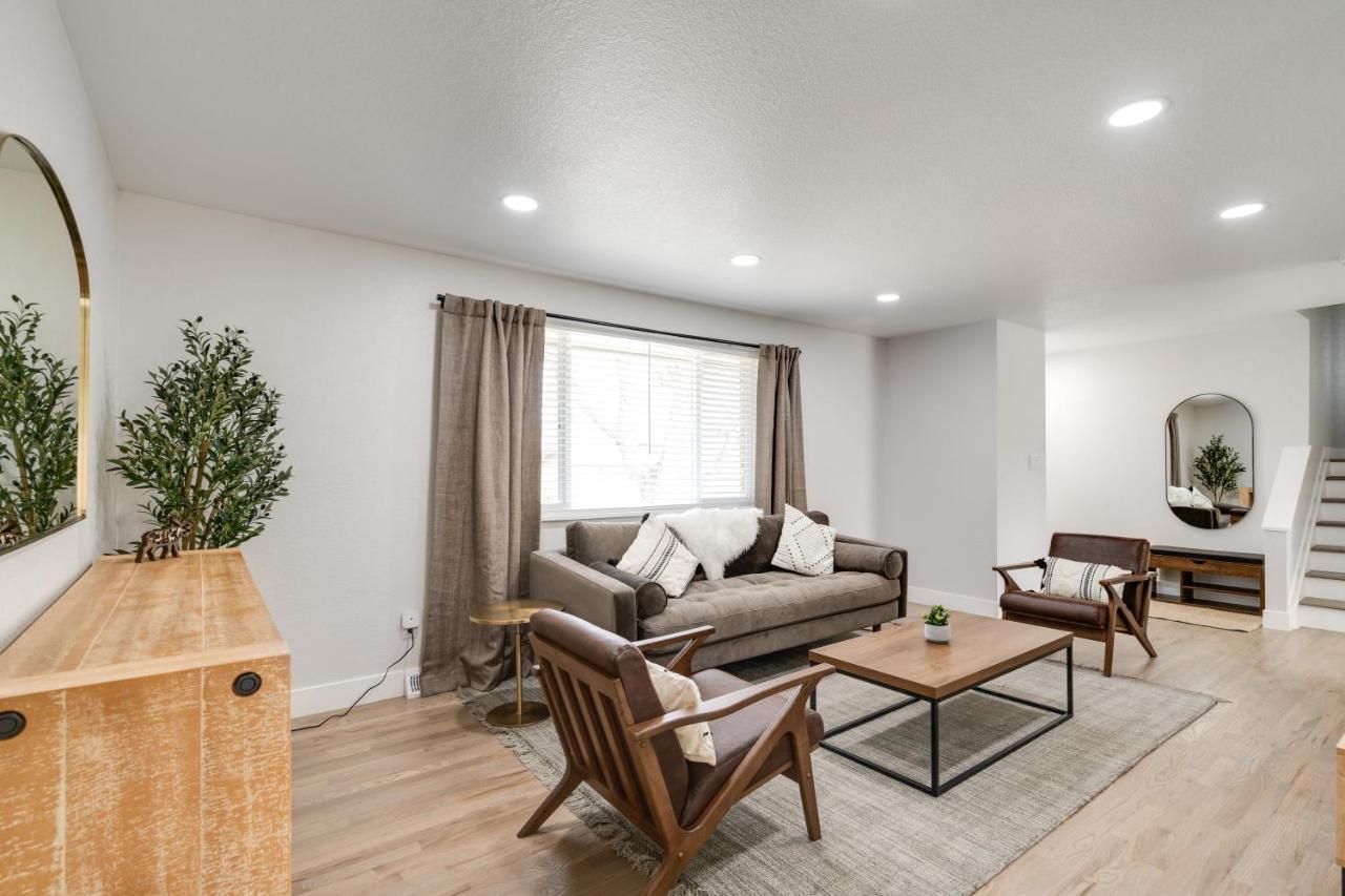 @ Marbella - Spacious And Modern Home In Arvada Exterior photo
