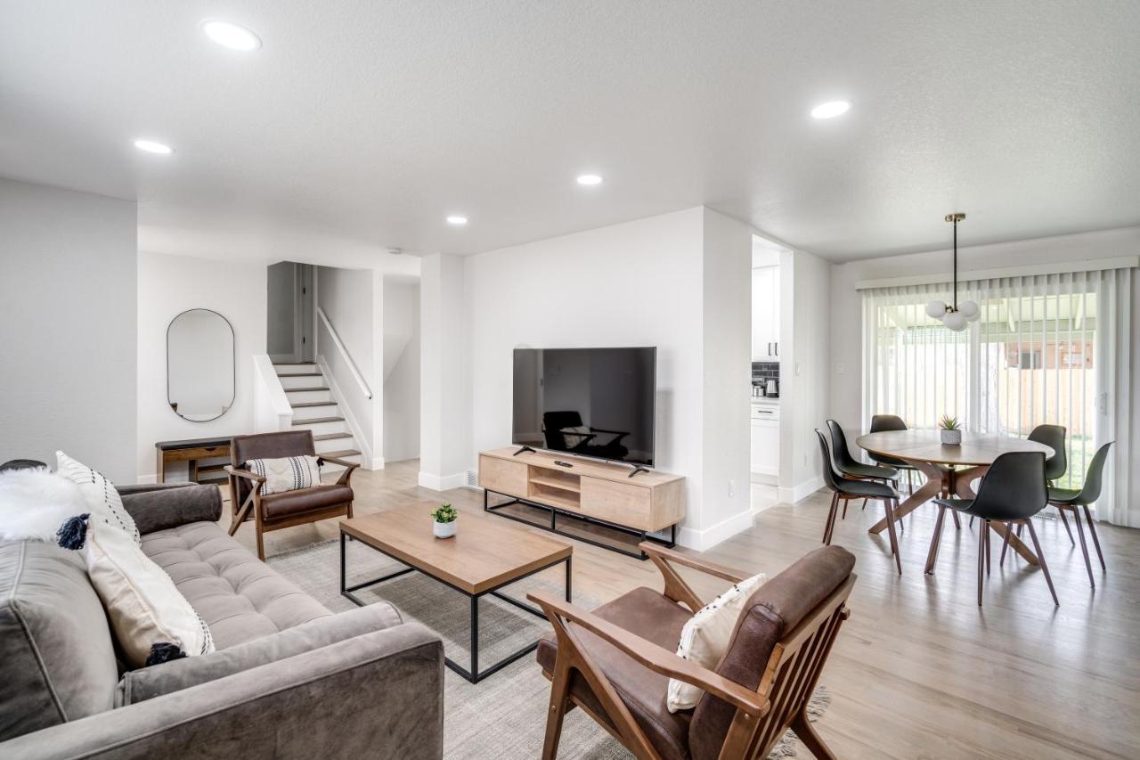 @ Marbella - Spacious And Modern Home In Arvada Exterior photo